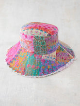 Load image into Gallery viewer, SANDY BUCKET HAT