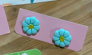 Dyalis Handmade | Studs