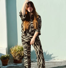 Load image into Gallery viewer, Lottie Camel Set