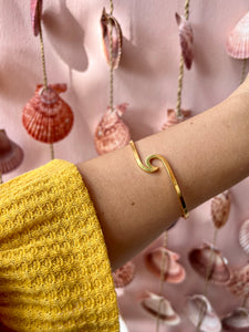 WAVE BANGLE